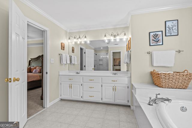 1091 Keeneland Drive, Bogart, GA 30622