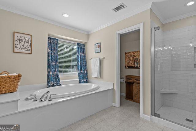 1091 Keeneland Drive, Bogart, GA 30622