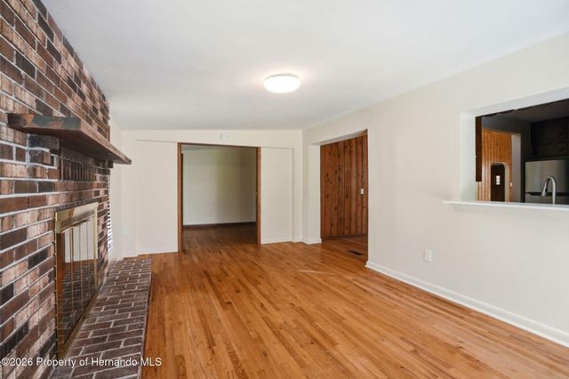 19303 Fort Dade Avenue, Brooksville, FL 34601