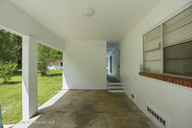 19303 Fort Dade Avenue, Brooksville, FL 34601