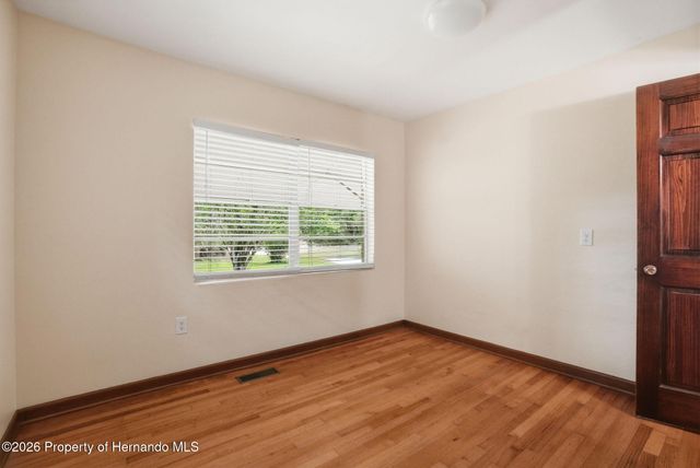 19303 Fort Dade Avenue, Brooksville, FL 34601