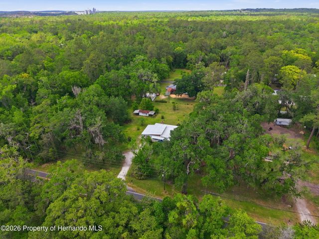19303 Fort Dade Avenue, Brooksville, FL 34601