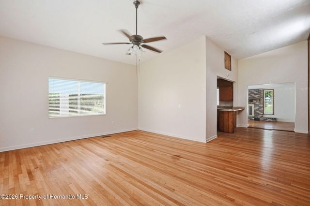 19303 Fort Dade Avenue, Brooksville, FL 34601