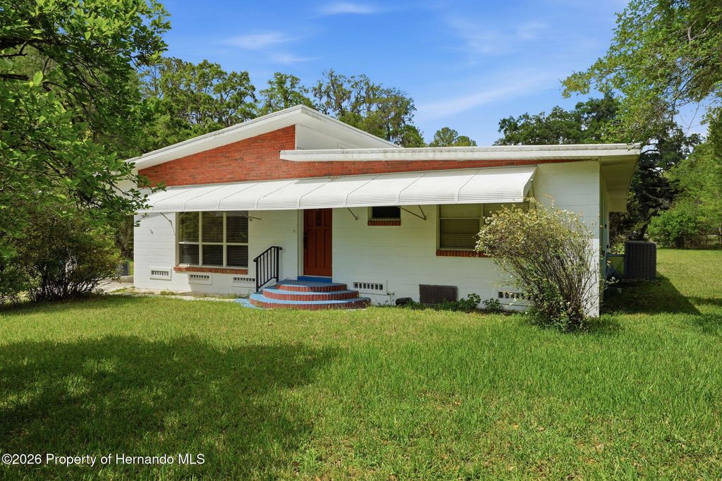19303 Fort Dade Avenue, Brooksville, FL 34601