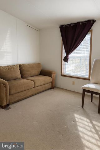 71 HITCH POND CIR, Seaford, DE 19973