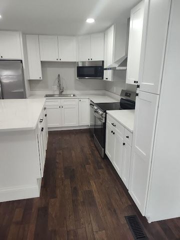 609 Crestview Lane, Morehead, KY 40351