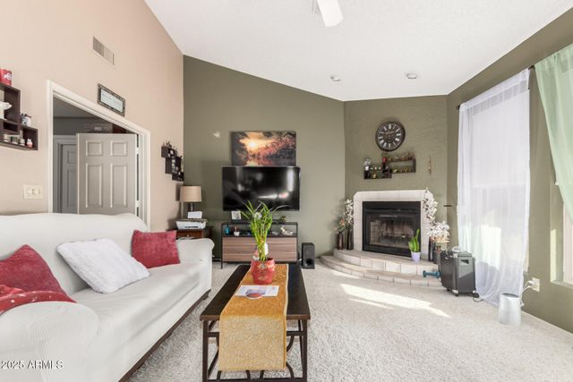 2329 N RECKER Road 20, Mesa, AZ 85215