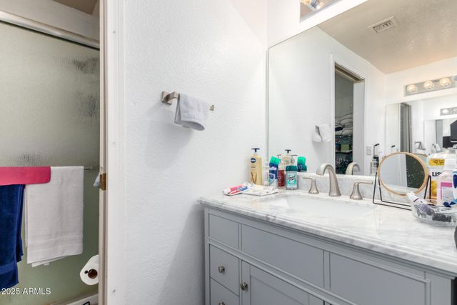 2329 N RECKER Road 20, Mesa, AZ 85215