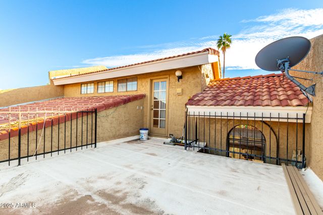 2329 N RECKER Road 20, Mesa, AZ 85215