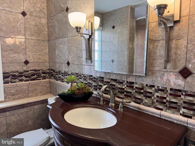 707 SUNSET DR, Somerdale, NJ 08083