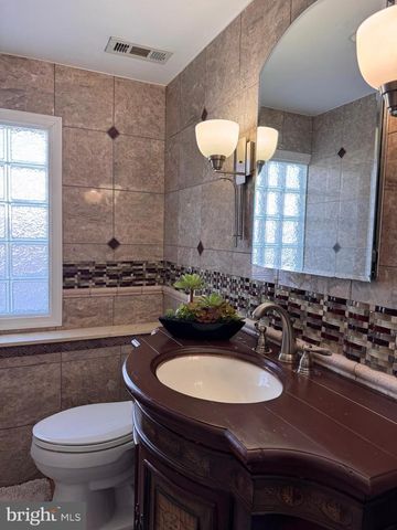 707 SUNSET DR, Somerdale, NJ 08083