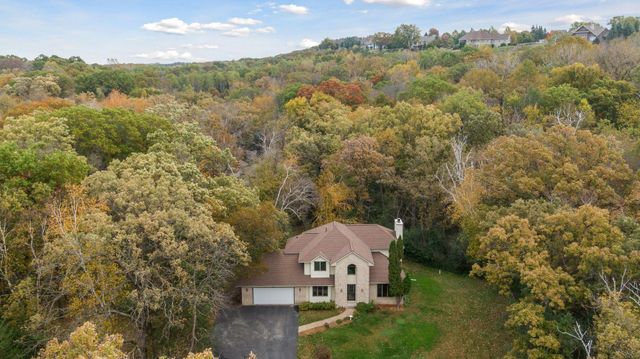 230 Plainview Drive, River Falls, WI 54022
