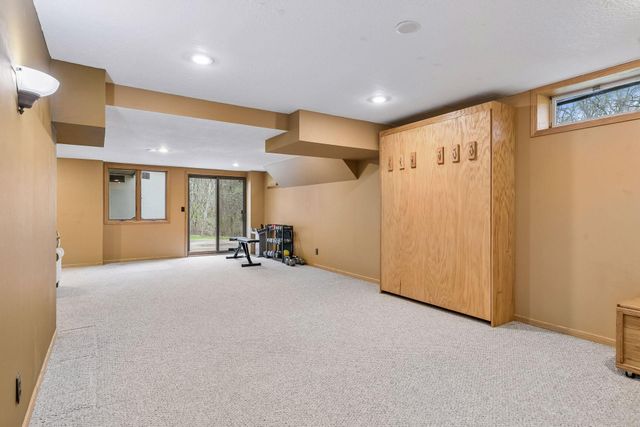 230 Plainview Drive, River Falls, WI 54022