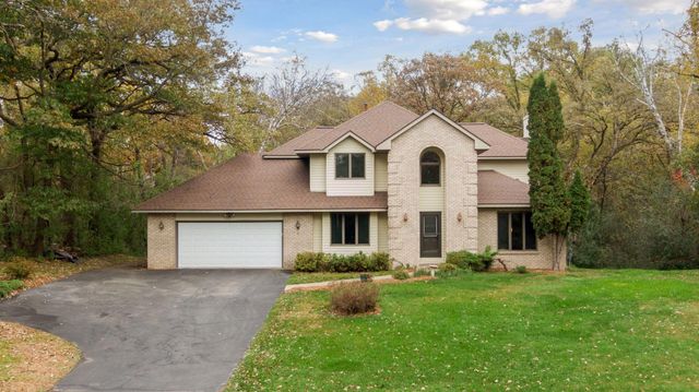 230 Plainview Drive, River Falls, WI 54022