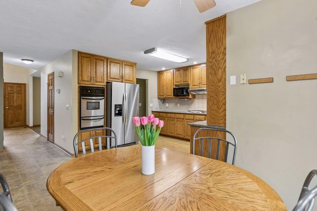 230 Plainview Drive, River Falls, WI 54022