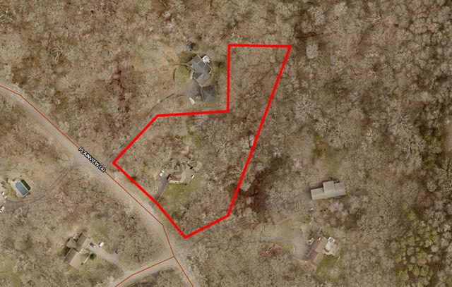 230 Plainview Drive, River Falls, WI 54022