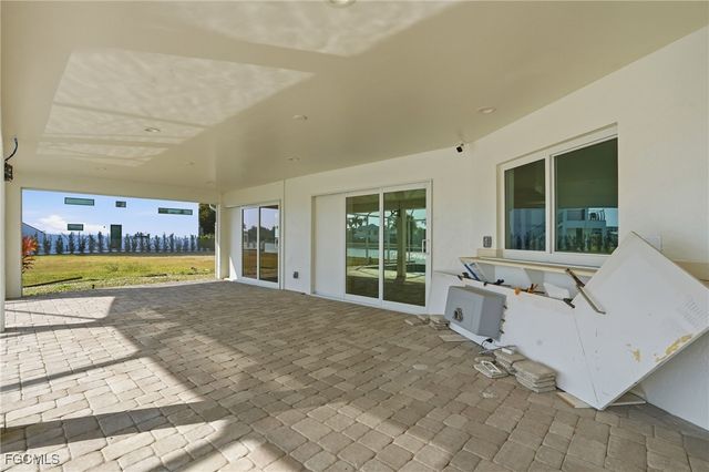 380 Conners AVE, Naples, FL 34108