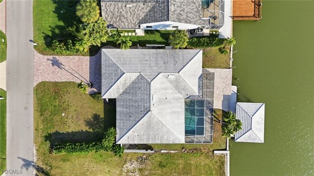 380 Conners AVE, Naples, FL 34108