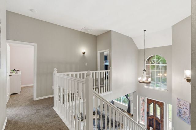 3528 Creekside Court, Bedford, TX 76021