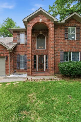 3528 Creekside Court, Bedford, TX 76021