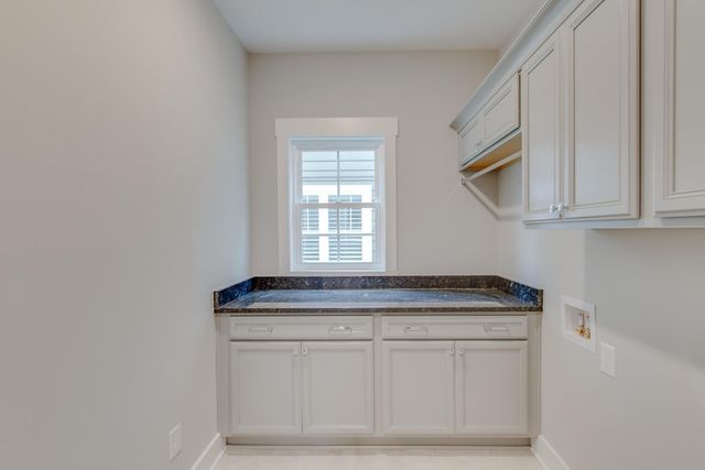 3806 Caroline Farms Drive, Murfreesboro, TN 37129