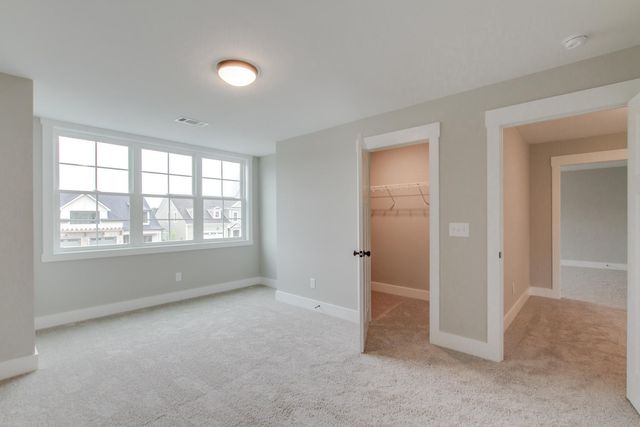 3806 Caroline Farms Drive, Murfreesboro, TN 37129