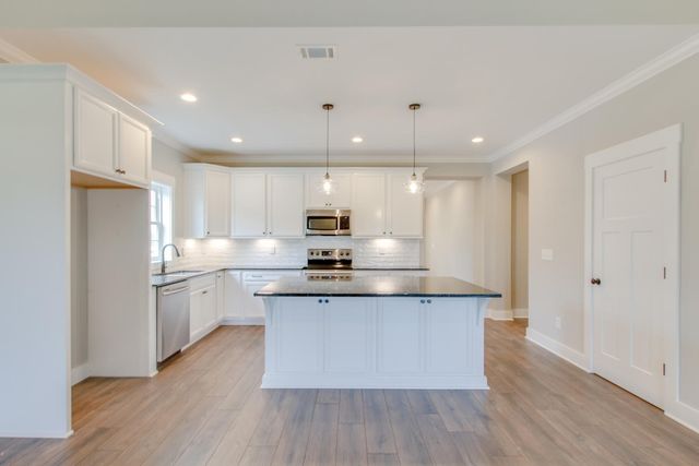 3806 Caroline Farms Drive, Murfreesboro, TN 37129