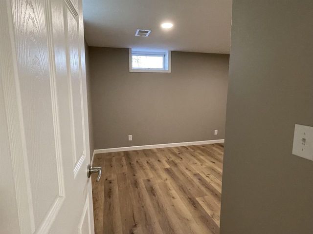 N2089 Shadow Road, Waupaca, WI 54981