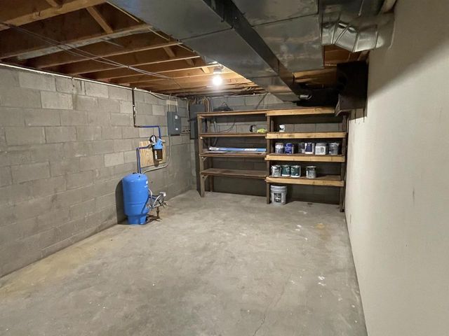 N2089 Shadow Road, Waupaca, WI 54981