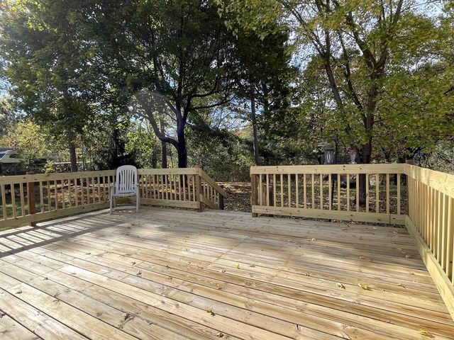 N2089 Shadow Road, Waupaca, WI 54981