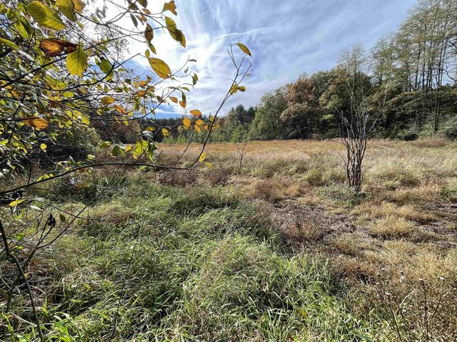 N2089 Shadow Road, Waupaca, WI 54981