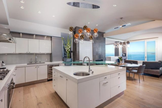 2032 Via Casa Alta, La Jolla, CA 92037