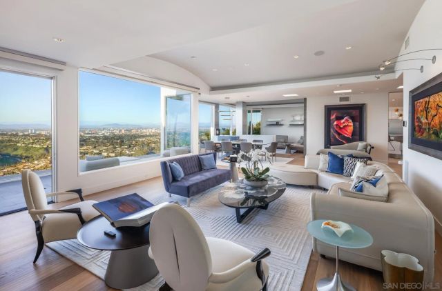 2032 Via Casa Alta, La Jolla, CA 92037