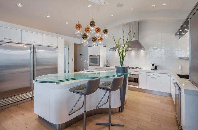 2032 Via Casa Alta, La Jolla, CA 92037