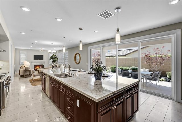 105 Rake, Irvine, CA 92618