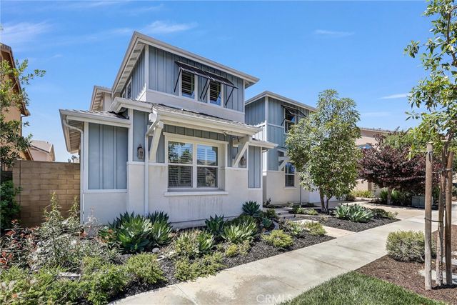 105 Rake, Irvine, CA 92618