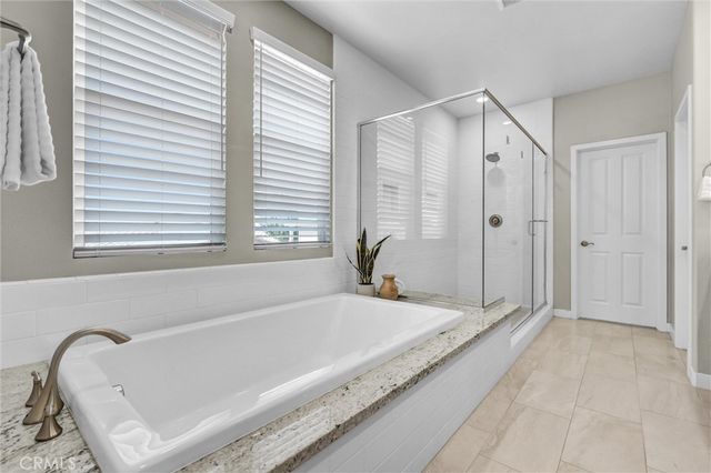105 Rake, Irvine, CA 92618