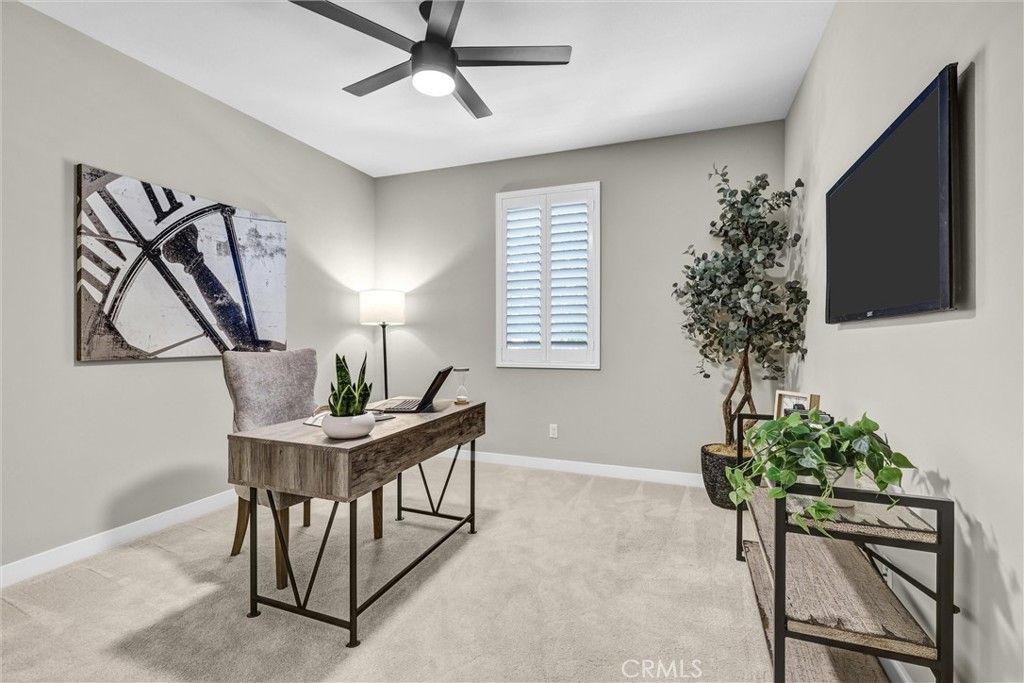 Image 16 of property listing at 105 Rake, Irvine, CA 92618