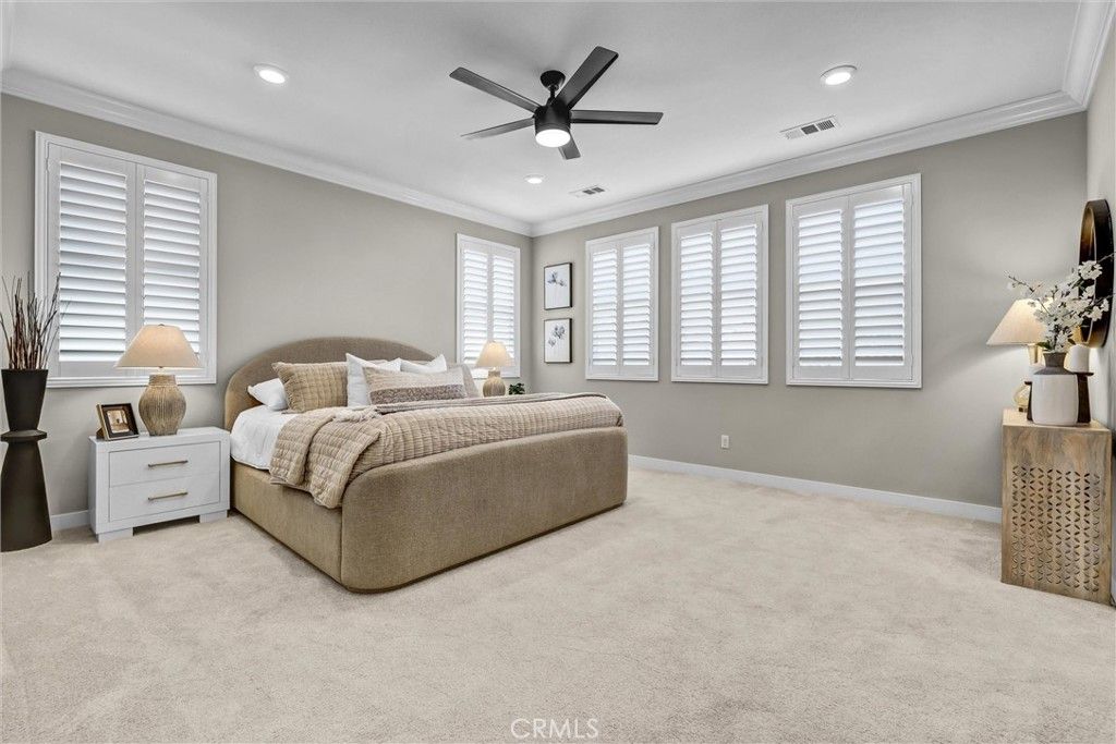 Image 19 of property listing at 105 Rake, Irvine, CA 92618