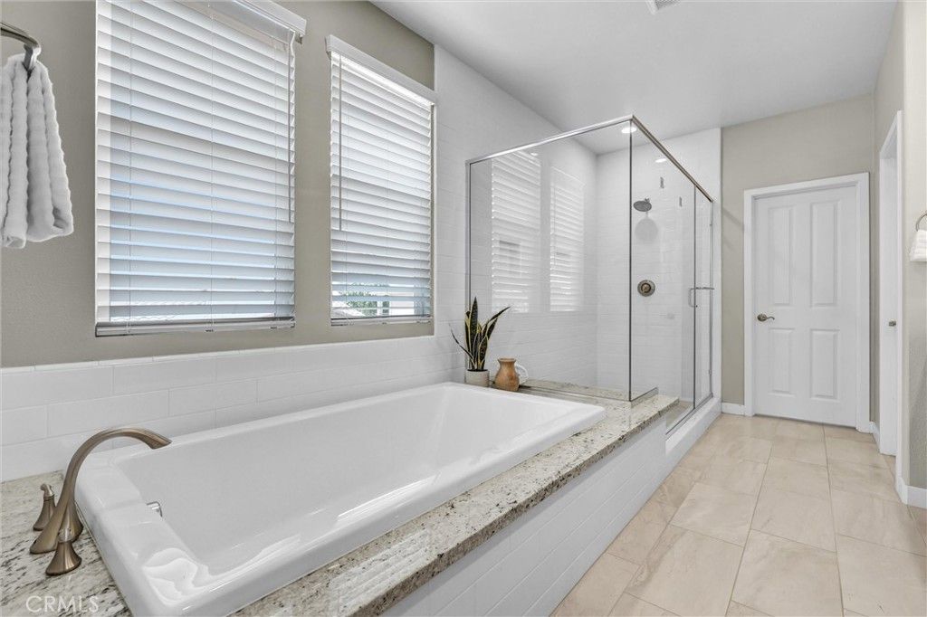 Image 24 of property listing at 105 Rake, Irvine, CA 92618