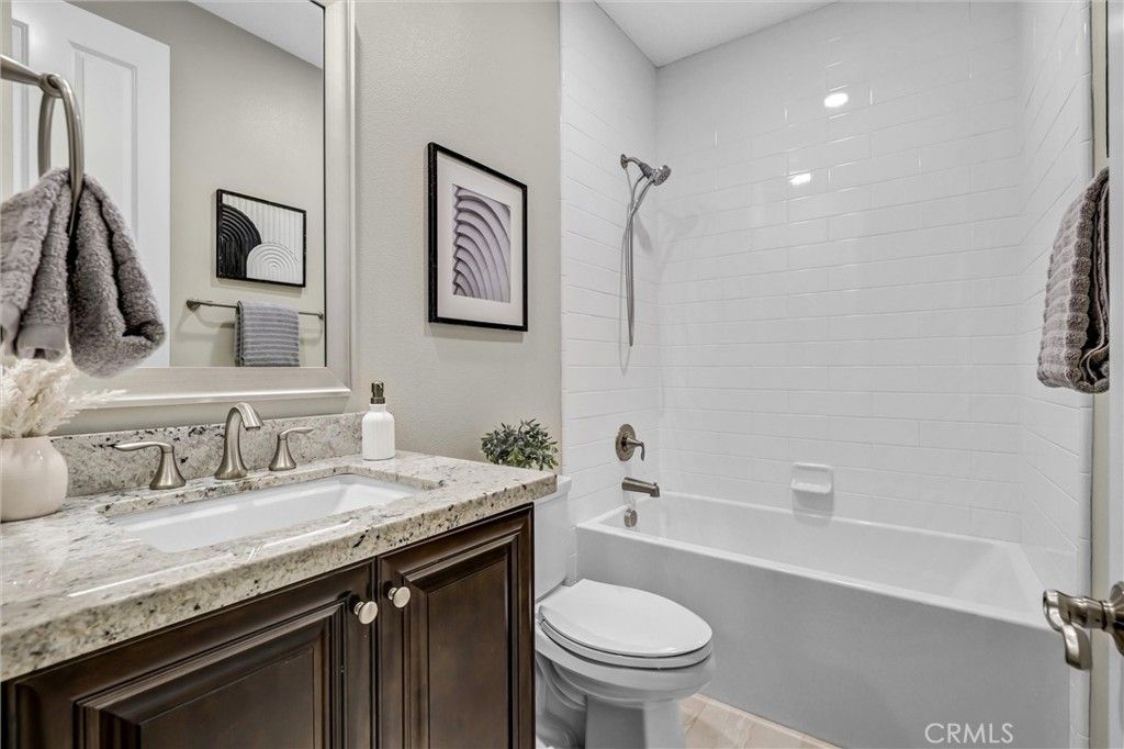 Image 28 of property listing at 105 Rake, Irvine, CA 92618