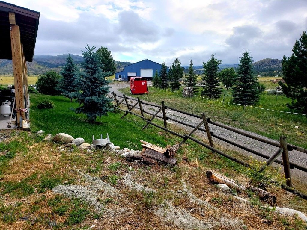 Address unavailable. photo 28