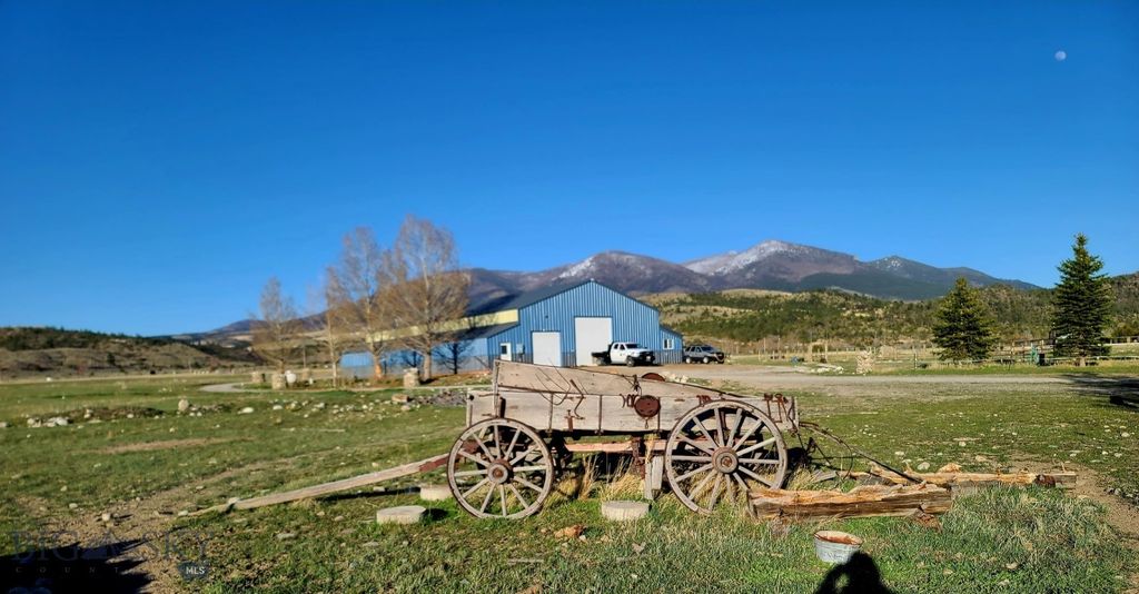 Address unavailable. photo 29