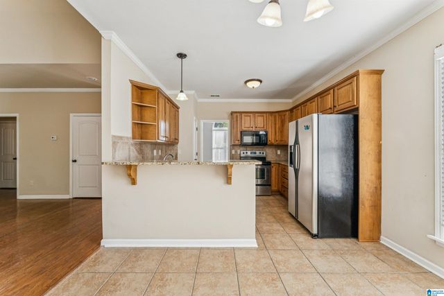 4950 PARADISE LAKE CIRCLE, Hoover, AL 35244