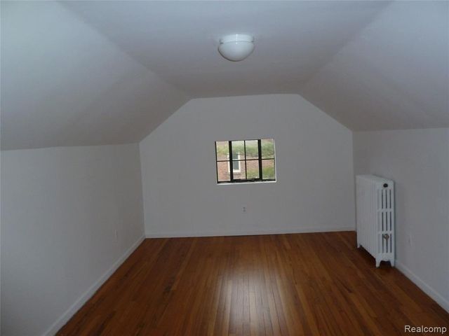 19925 Renfrew Road, Detroit, MI 48221