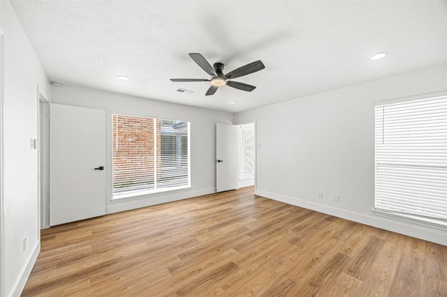 12210 Waldemar Drive, Houston, TX 77077