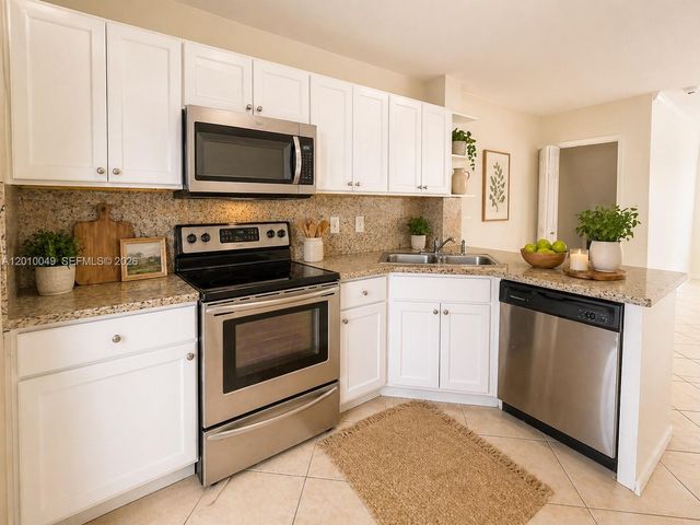 11051 W Okeechobee Rd 101, Miami, FL 33018