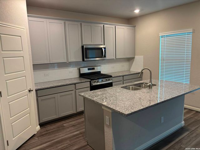 1545 Arcadian Lily, San Antonio, TX 78245