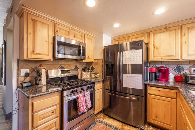 1377 Club View, Big Bear Lake, CA 92315