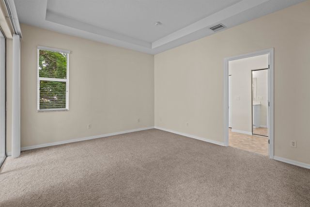 756 Crestwood Dr, St Augustine, FL 32086